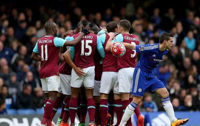 扑克中的信息不对称（扑克博弈中的信息不对称性）