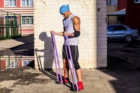 内线老将霍福德状态持续低迷，勇士还能信赖他多久？